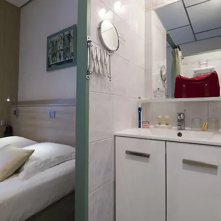Du Moulin D'or Hotell 3*